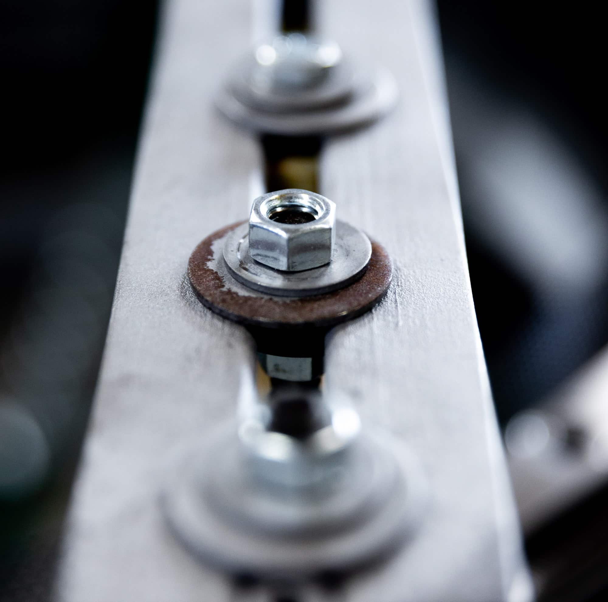Galvanic corrosion of metal washer